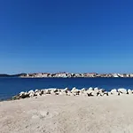 Mare * Brodarica (Sibenik-Knin)