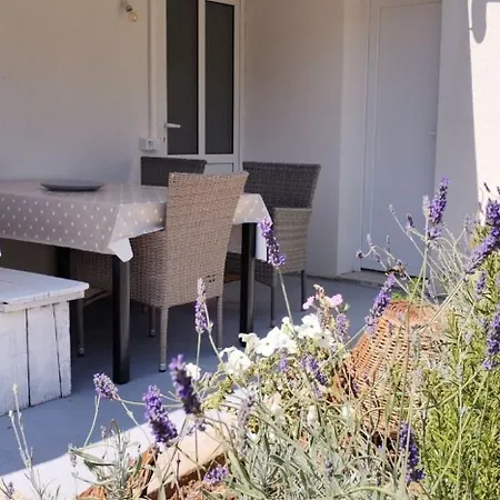 Apartment Mare Brodarica (Sibenik-Knin)
