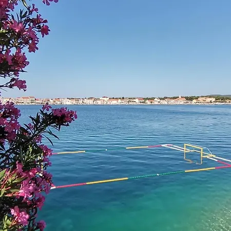 Daire Mare Brodarica (Sibenik-Knin)